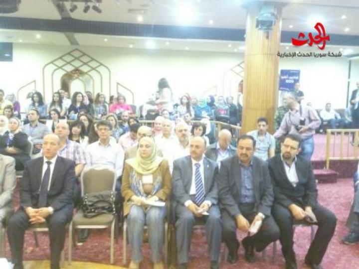 إطلاق فعاليات الأيام العلمية العاشرة لنقابة صيادلة حمص تحت عنوان الصيدلة بين العلم والممارسة