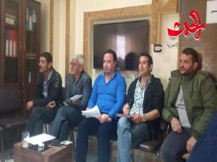 خاص سورية الحدث إجتماع المجلس المحلي لمدينة معضمية الشام في جلسته العاديه