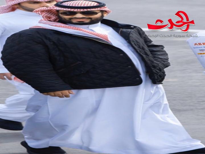 سعر جاكيت محمد بن سلمان يحدث ضجة في السعودية