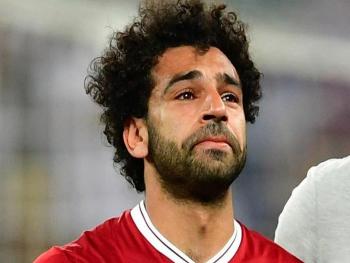 محمد صلاح يحزن في مباراة ليفربول وليستر سيتي؟