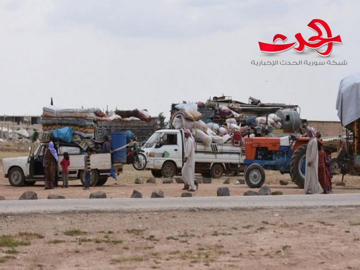 مركز حميميم: ألف شخص عبروا ممرات إدلب إلى مناطق الحكومة