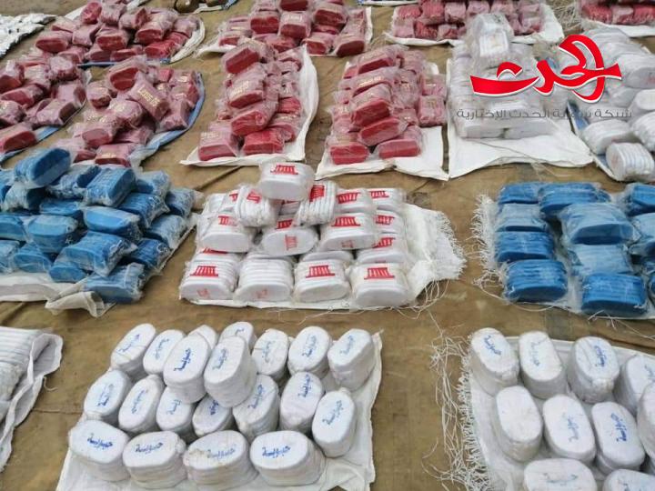 ضبط طن ونصف الطن من المواد المخدرة مهربة ضمن سيارة لنقل الخضار بريف درعا