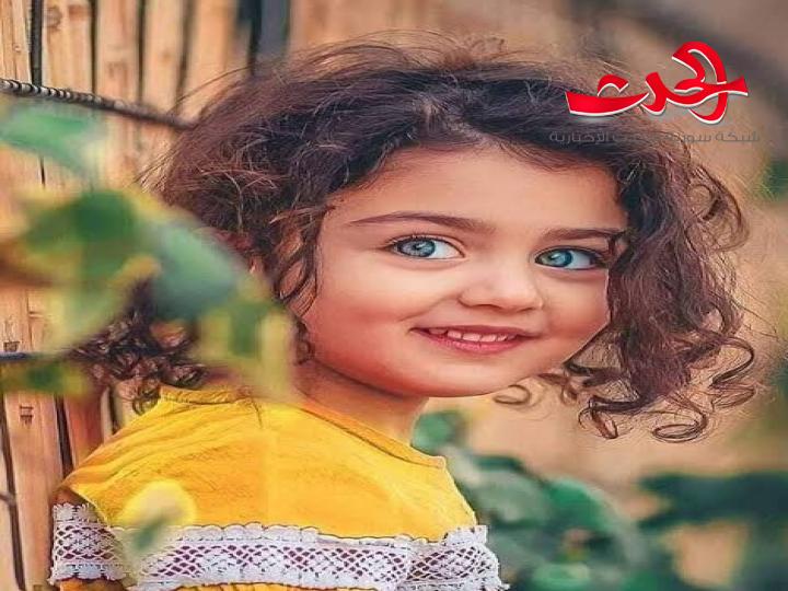 الطفلة الايرانية التي اشتهرت باصابتها بكورونا تطمئن جمهورها على وسائل التواصل الاجتماعي