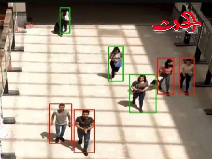 طالبان في كلية الهندسة المعلوماتية بجامعة تشرين يطوران نظاماً إلكترونياً للتباعد الاجتماعي