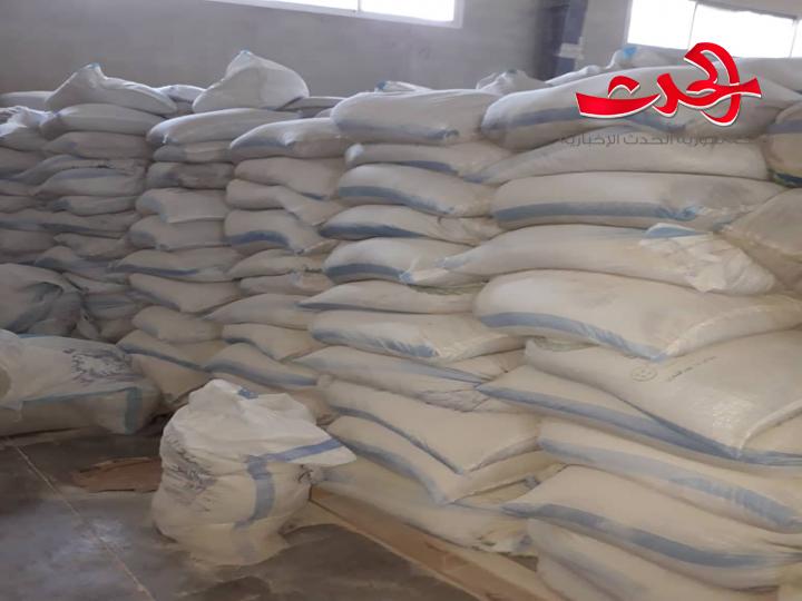 ضبط ٢٨ طناً لمواد معاد تصنيعها في معمل لإنتاج المقبلات المعدة للقلي ( البيليت) في ريف دمشق