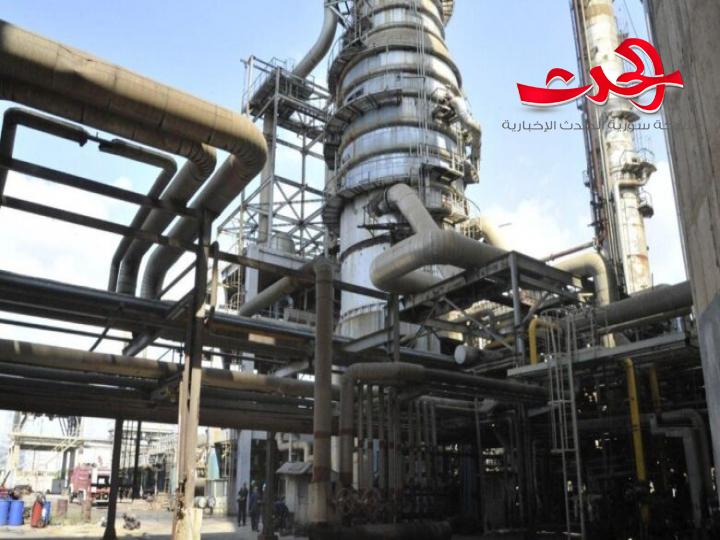 مدير مصفاة بانياس: النفط الخام متوافر وانفراج أزمة البنزين خلال 3 أيام