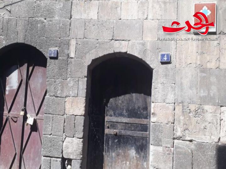 محافظة دمشق تختم بالشمع الأحمر حمّام النوفرة لعدم وجود رخصة ترميم