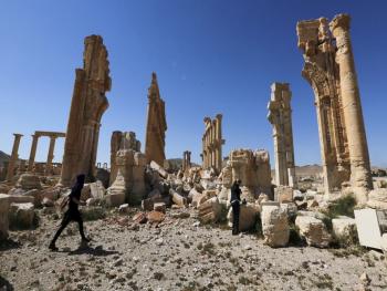 عمليات نهب وتخريب في آثار ادلب وتركيا ترفض اعادة القطع المسروقة