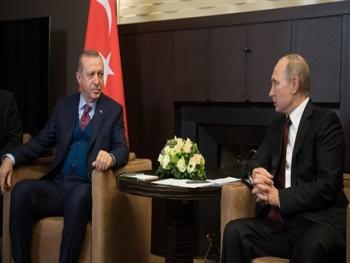 اردوغان يبحث عن وقف اطلاق سريع للنار في ادلب