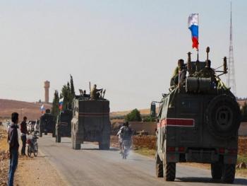 تسيير أول دورية عسكرية" روسية تركية" مشتركة على طريق حلب اللاذقية M4