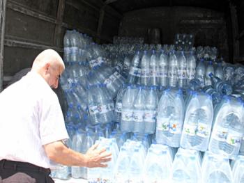 ارتفاع كبير بإسعار عبوات المياه في الأسواق وإقبال على صالات السورية للتجارة لفرق السعر