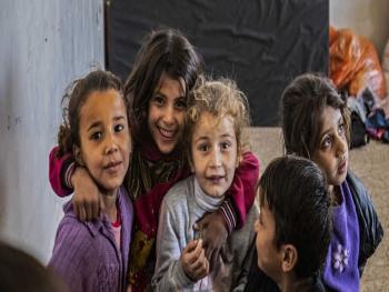 900 طفل أوروبي في مخيمات السوريين اللاجئين فما هي قصتهم؟