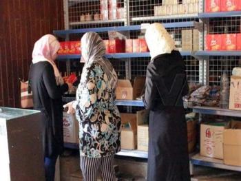 اقبال على صالات السورية للتجارة في حمص بسبب انخفاض اسعارها 