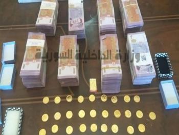 القبض على سارق مصاغ ذهبي ومبلغ مالي بقدر ٨ مليون ليرة في حمص