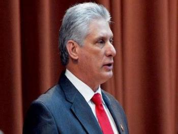 الرئيس الكوبي لحل الخلافات الدولية لمواجهة جائحة كورونا