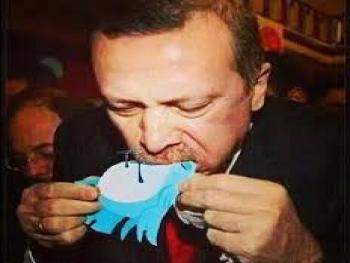 بسبب تعرض عائلته للاهانة على الانترنت.. اردوغان سيغلق مواقع التواصل الاجتماعي في تركيا 