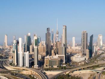 الكويت تسعى لحل قضية التجارة بالاقامات