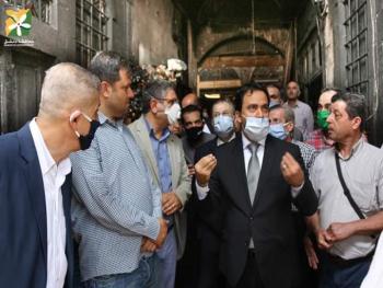 محافظ دمشق يتفقد سوق البزورية
