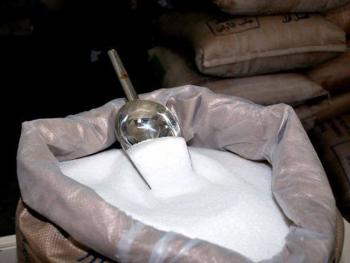 توجهات وإجراءات حكومية لتخفيض سعر السكر