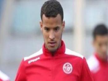 اتحاد الكرة التونسي ينعي لاعب نسور قرطاج عزيز التواتي