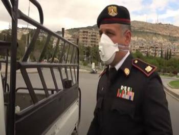 ريف دمشق تبدأ بمخالفة السائقين الذين لا يرتدون كمامة