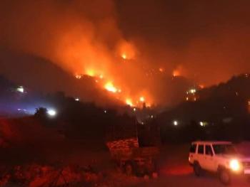 السيطرة جزئياً على حريق جبال عين الكروم بحماة  ولا ضحايا بشرية وتم تحييد المنازل