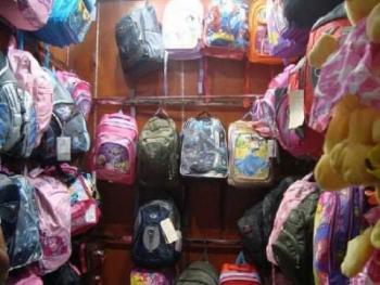 أسعار الحقائب المدرسية في أسواقنا.. من 10 آلاف ليرة وصولا إلى 35 ألفاً