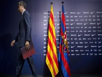 رابطة الليغا تصدم برشلونة بشأن إبرام صفقات جديدة