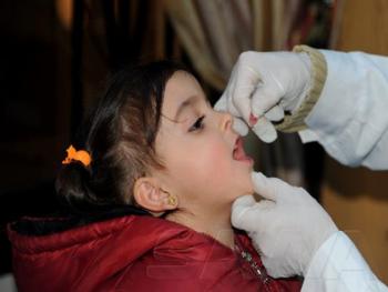 حملة تلقيح وطنية جديدة ضد شلل الأطفال الأحد القادم