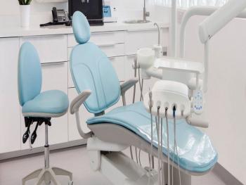 أجور معاينة اطباء الاسنان غير رسمية وتتم بالمراضاة بين الطبيب والمريض
