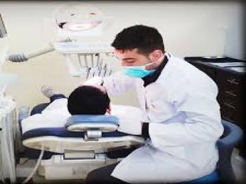 من يضبط أجور أطباء الأسنان... عقد بين المريض والطبيب لحين انتهاء العلاج؟!