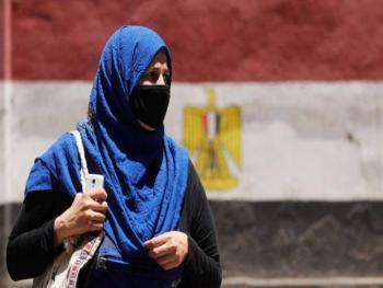 تطبيق مخالفة ٥٠ جنيه في مصر لعدم ارتداء الكمامة