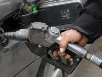 في محافظة اللاذقية 3 طلبات إضافية من البنزين  وطلب أوكتان ٩٥ 