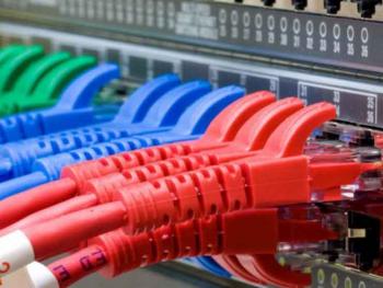 وزارة الاتصالات توضح كيفية طلب باقات إنترنت إضافية من المنزل