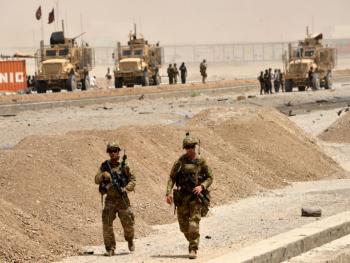 الإنسحاب الأمريكي .. أفغانستان من الحرب الأبدية إلى الحرب الهجينة