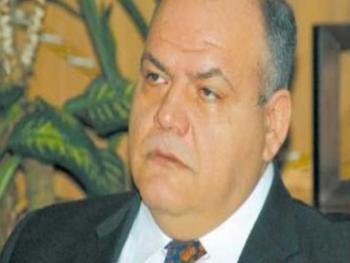 الوزير عمرو سالم : يلتمس من المواطنين فترة بسيطة لأنهاء مشكلة الخبز 