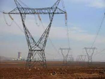وزيرا الطاقة اللبناني والأردني : ينفيان تأجيل موعد توقيع اتفاقية نقل الكهرباء إلى لبنان