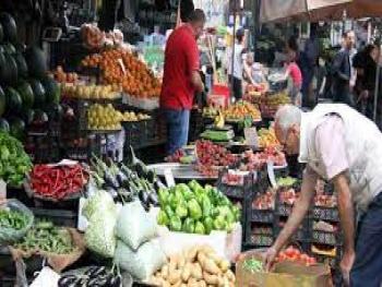 أرخص طبخة بـ 20 ألف ليرة.. ارتفاع كبير بأسعار الخضراوات والفواكه في دمشق