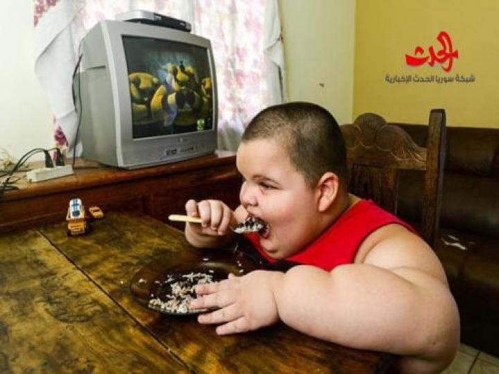 بالصور طفل لا يشبع والسبب