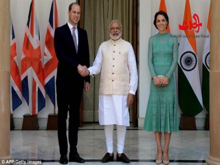 بالصور رئيس وزراء الهند يترك بصماته على يد الأمير وليم