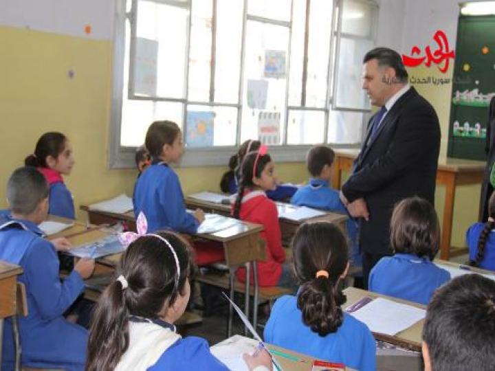 وزير التربية يتفقد سير الامتحانات الانتقالية