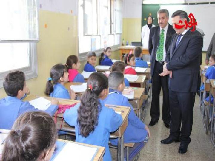 وزير التربية يتفقد سير الامتحانات الانتقالية