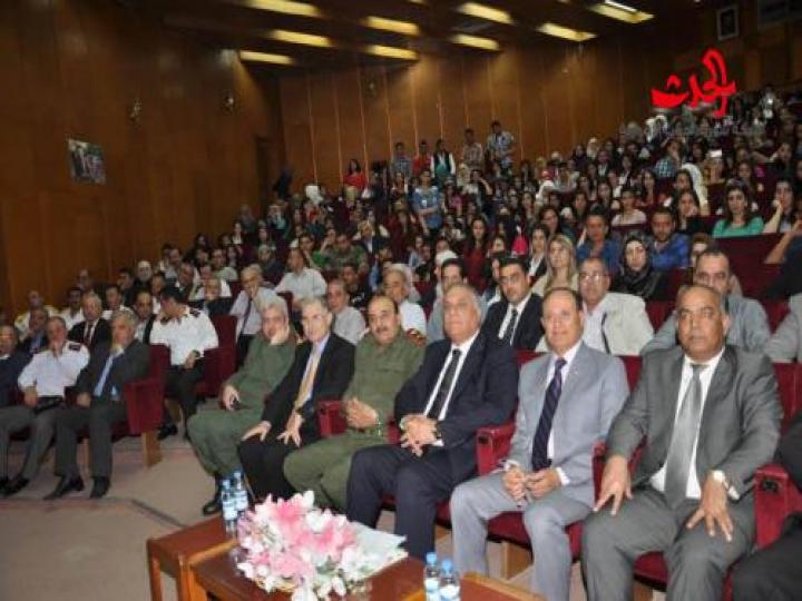 مهرجان مروري مركزي بجامعة البعث بعنوان الوقاية من حوادث الطرق مسؤولية مشتركة