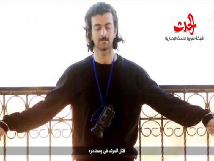 بالصور: &quot;داعش&quot; تعدم 5 إعلاميين سوريين بطرق مروعة ومختلفة!