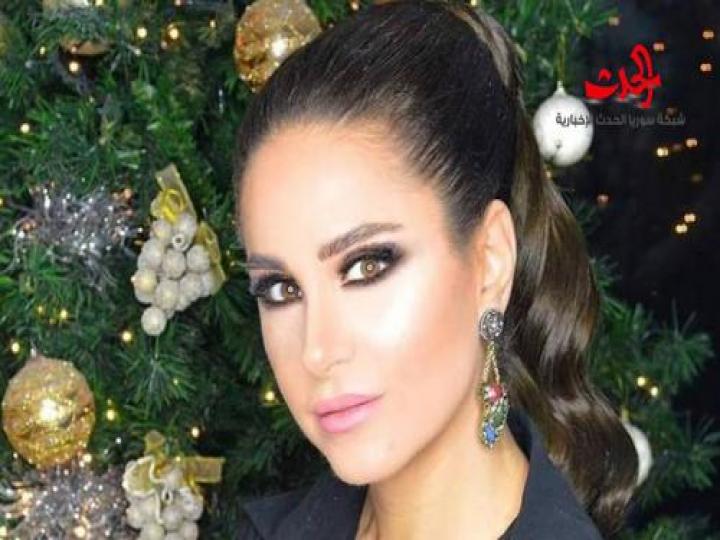 صورة.. ديما قندلفت بملابس السباحة !