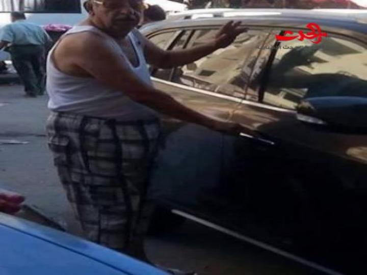 بالصور ...أحمد راتب بملابس داخلية في شوراع الاسكندرية!!