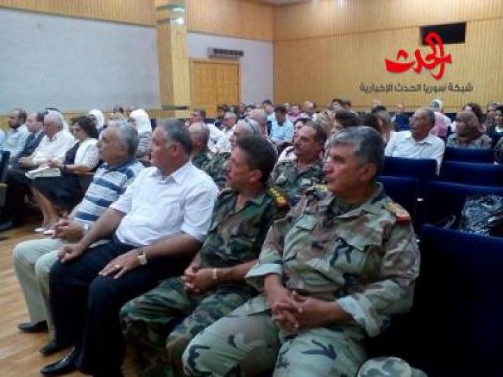 أمسية شعرية في ثقافي حمص بمناسبة عيد الجيش ( فعاليات اليوم الأول )