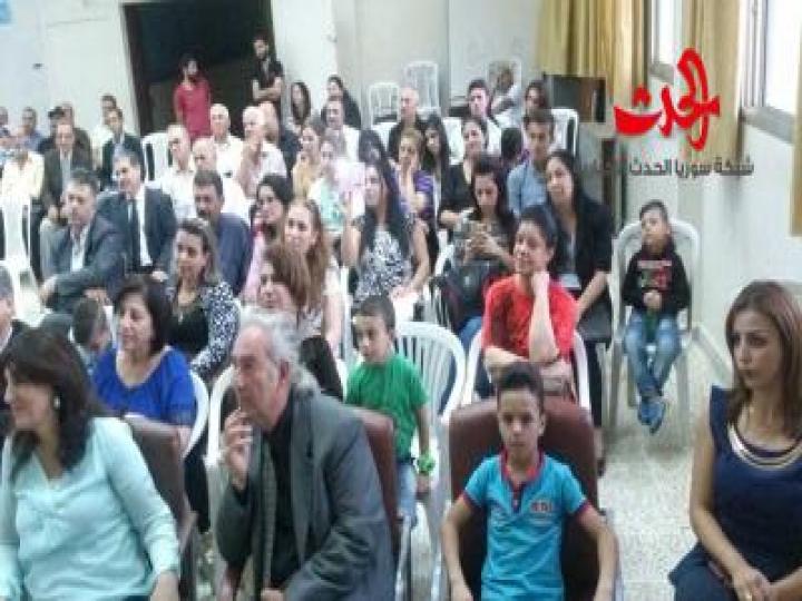 اختتام مهرجان تشرين الشعري في ثقافي الزهراء بحمص 