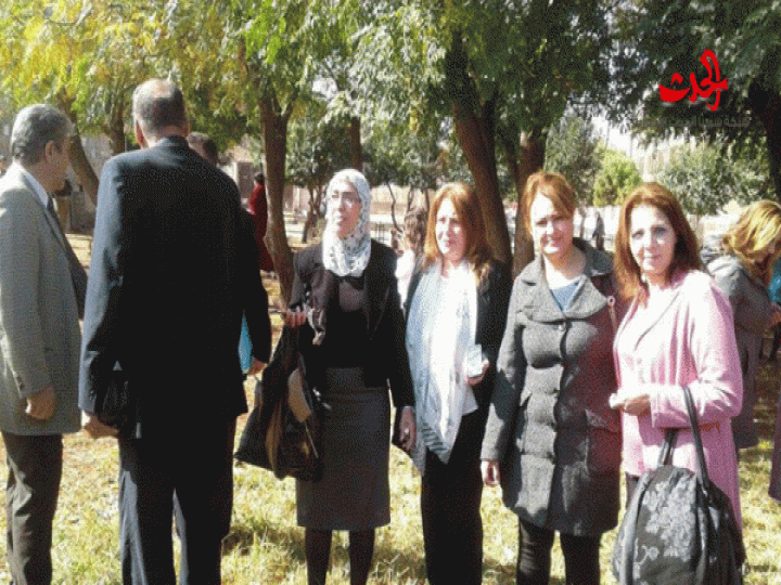 يوم بيئي وحملة نظافة في حديقة المهاجرين بحمص