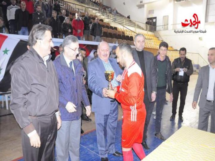 تعزيزا للحمة الوطنية مباراة كروية بين أحياء حلب الغربية والشرقية